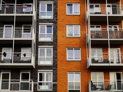 Why Leverage Is The Engine Behind Today’s Highest REIT Yields